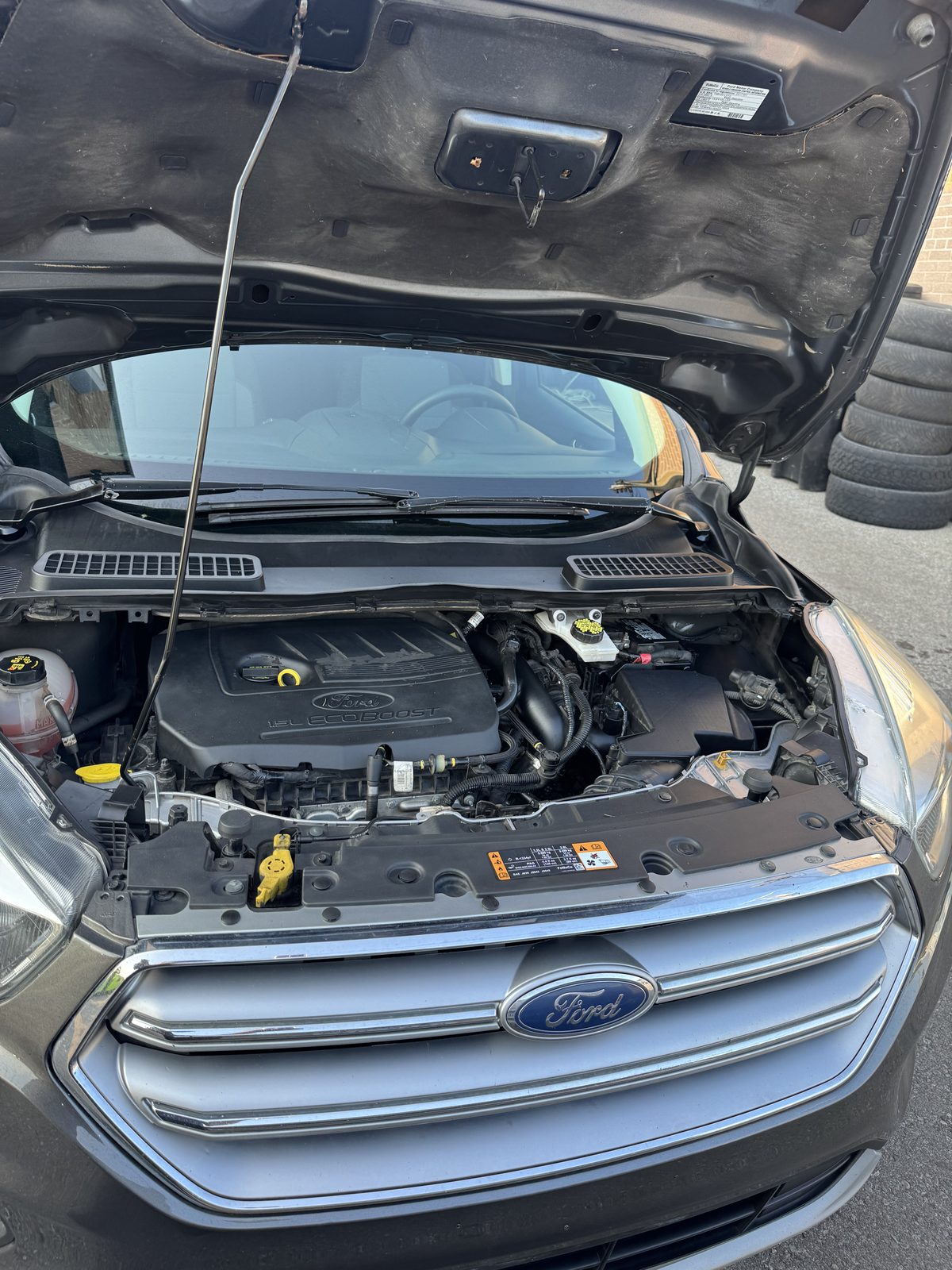 2017 Ford Escape SE AWD engine bay